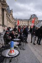 Hundreds Of Undocumented Workers On Strike - Paris