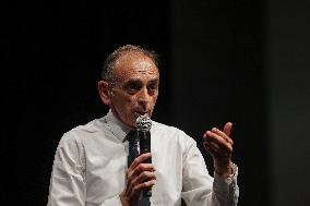 Eric Zemmour Promotes His Book - Biarritz