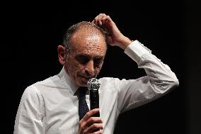 Eric Zemmour Promotes His Book - Biarritz