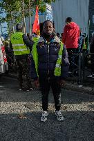 Undocumented Garbage Collectors On Strike - Paris
