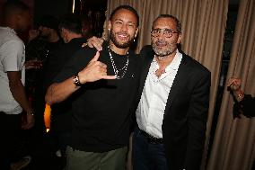 Cindy Bruna's 27th birthday - Paris