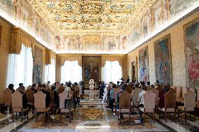 Pope Francis in Audience with Members of Foi et Lumière international