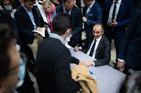 Eric Zemmour signing session of his new book - Paris