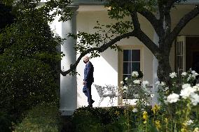 Joe Biden departs to Michigan - Washington