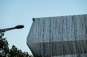 Wrapped Arc de Triomphe - Paris