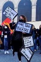 Rally at the initiative of metoo theater - Paris