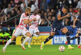 Champions League - PSG v RB Leipzig
