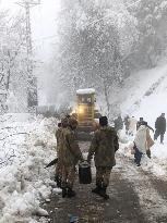 PAKISTAN-MURREE-HEAVY SNOW-DEATH