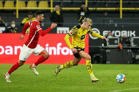 (SP)GERMANY-DORTMUND-FOOTBALL-BUNDESLIGA-DORTMUND VS FREIBURG