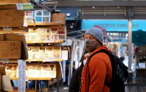 BRITAIN-LONDON-COVID-19-CASES