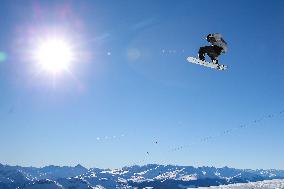 (SP) SWITZERLAND-LAAX-SNOWBOARD WORLD CUP-SLOPESTYLE FINAL