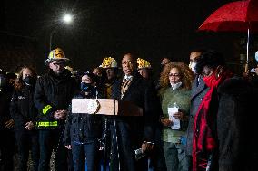 U.S.-NEW YORK-APARTMENT BUILDING-MAJOR FIRE