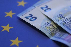 EUROPE-EURO-CURRENCY-20TH ANNIVERSARY