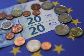 EUROPE-EURO-CURRENCY-20TH ANNIVERSARY