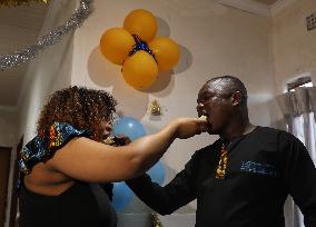 ZIMBABWE-MASHONALAND EAST PROVINCE-COUPLE-TRADITIONAL MARRIAGE CUSTOMS