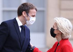 FRANCE-PARIS-MACRON-VON DER LEYEN-MEETING