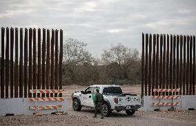 U.S.-TEXAS-MEXICO-BORDER WALL