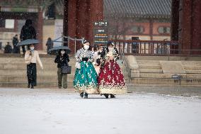 SOUTH KOREA-SEOUL-SNOW