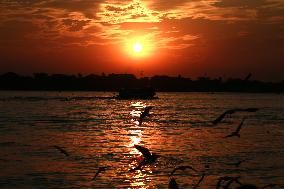 MYANMAR-YANGON-SUNSET SCENERY