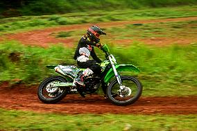 (SP)INDONESIA-SOUTH TANGERANG-GRASS TRACK-TRAINING