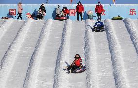 CHINA-BEIJING-YUANMINGYUAN PARK-WINTER FUN (CN)