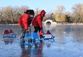 CHINA-BEIJING-YUANMINGYUAN PARK-WINTER FUN (CN)