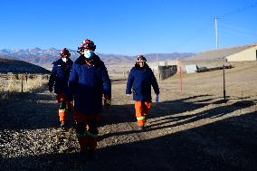 CHINA-QINGHAI-EARTHQUAKE-RESCUE (CN)