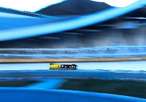 (SP)XINHUA-PICTURES OF THE YEAR 2021-SPORT