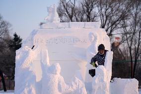 CHINA-HEILONGJIANG-HARBIN-SNOW SCULPTURE (CN)