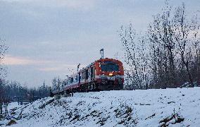 KASHMIR-SRINAGAR-SNOWFALL