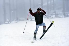 KASHMIR-JAMMU-SNOWFALL