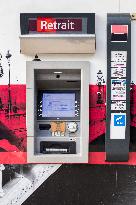 ATM Illustration - Paris