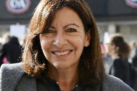 Demonstration Of Midwives On Strike - Paris