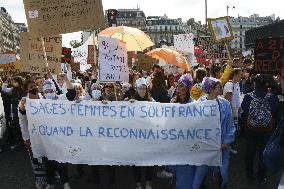 Demonstration Of Midwives On Strike - Paris