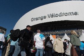 Stade Velodrome Homage To Bernard Tapie - Marseille