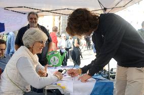 Petition for referendum on liberalising cannabis - Rome