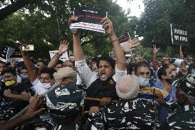 Kashmiri Hindus Protest - New Dehli