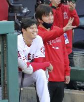 Baseball: Shohei Ohtani and interpreter Ippei Mizuhara