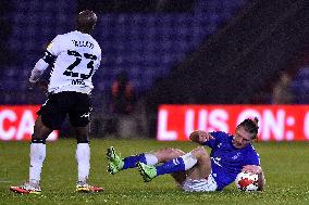 SOCCER-ENGLAND-OLDHAM-IPSWICH