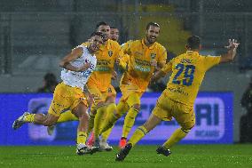 SOCCER-ITALY-FROSINONE-CROTONE