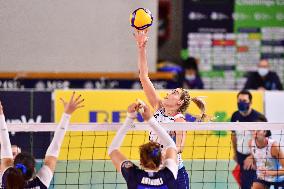VOLLEY-ITALY-ATHENS-SCANDICCI