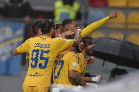 SOCCER-ITALY-FROSINONE-CROTONE