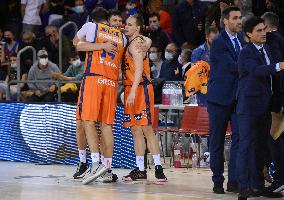 BASKET-SPAIN-BAR-VAL/REPORT