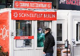 GERMANY-BERLIN-COVID-19-CASES