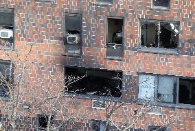 U.S.-NEW YORK-APARTMENT BUILDING-MAJOR FIRE-DEATH TOLL