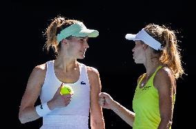 (SP)AUSTRALIA-MELBOURNE-TENNIS-AUSTRALIAN OPEN-WOMEN'S DOUBLES-SECOND ROUND