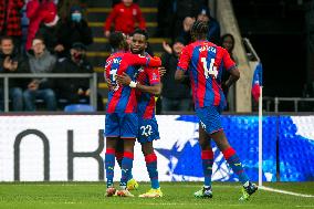 SOCCER-CRYSTAL-PALACE-NORWICH-CITY/REPORT