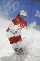 Japanese moguls skiers train ahead of Olympics