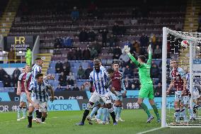 SOCCER-ENGLAND-BURNLEY-HUDDERSFIELD