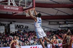 BASKET-ITALY-VENEZIA-NAPOLI